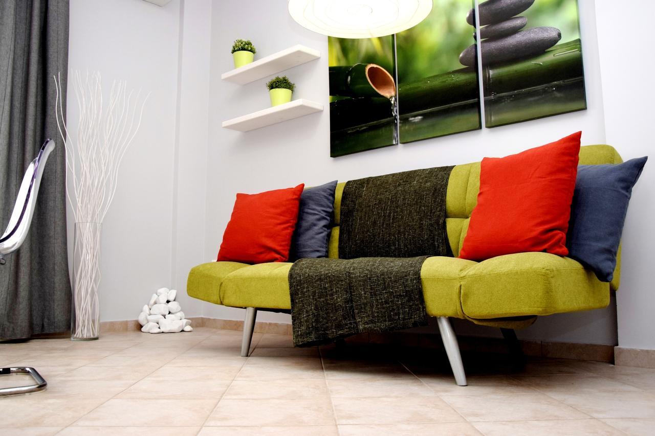Isola Apartments Ксилокастро Экстерьер фото