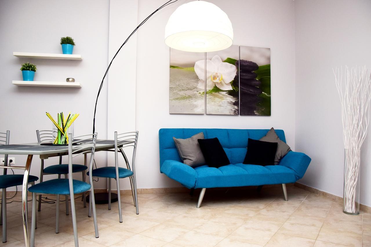 Isola Apartments Ксилокастро Экстерьер фото